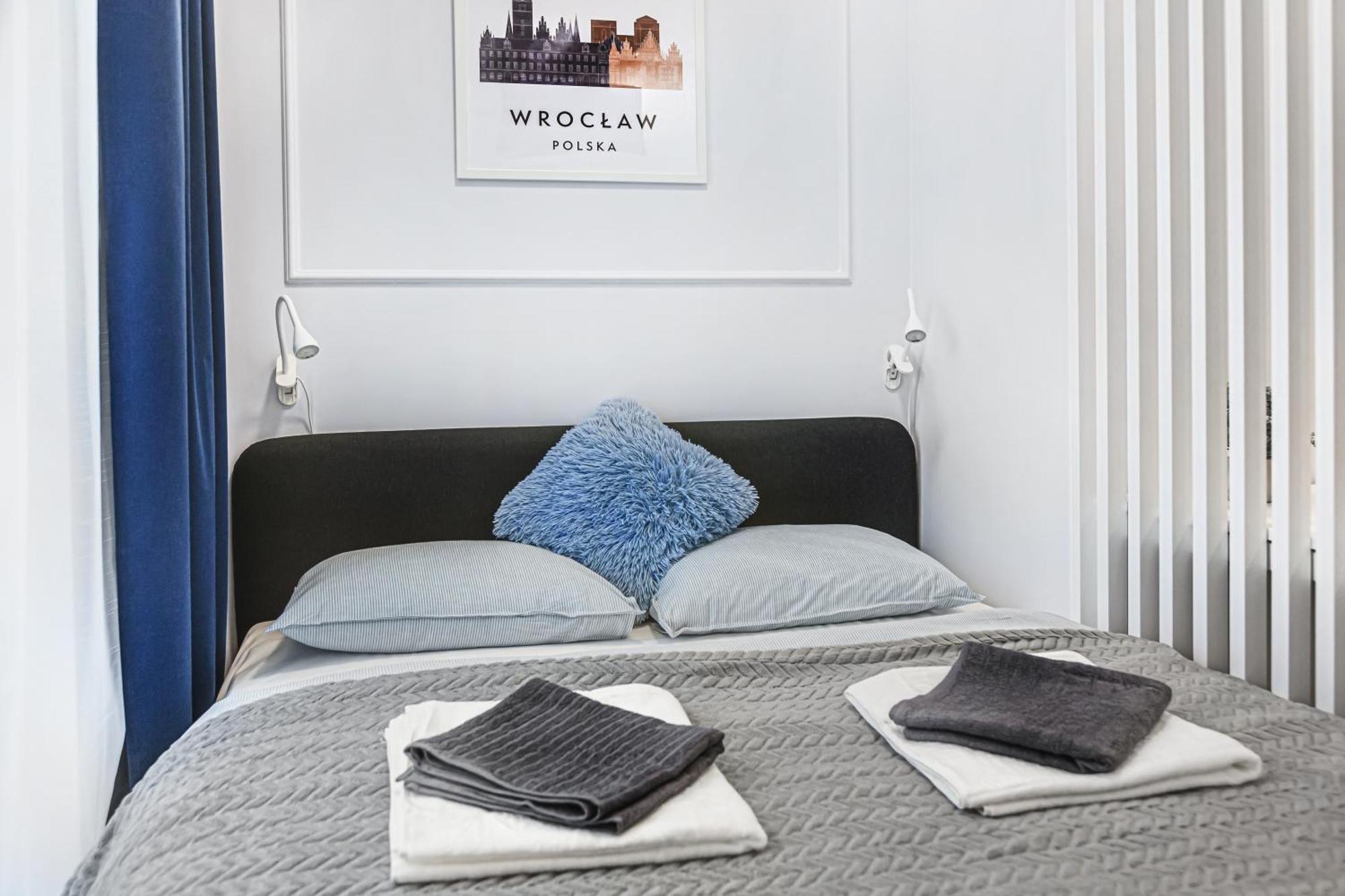 Stylowe Apartamenty W Centrum Breslavia Exterior foto