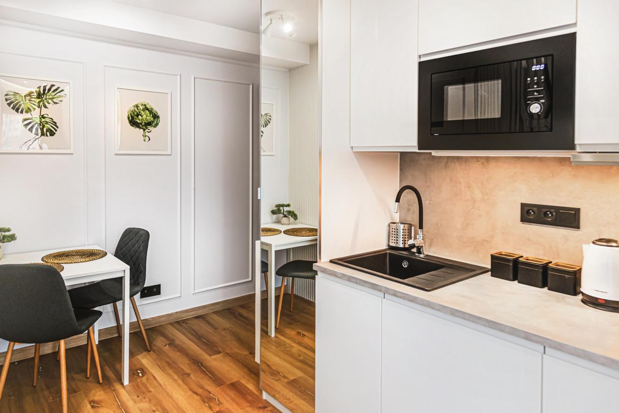 Stylowe Apartamenty W Centrum Breslavia Exterior foto