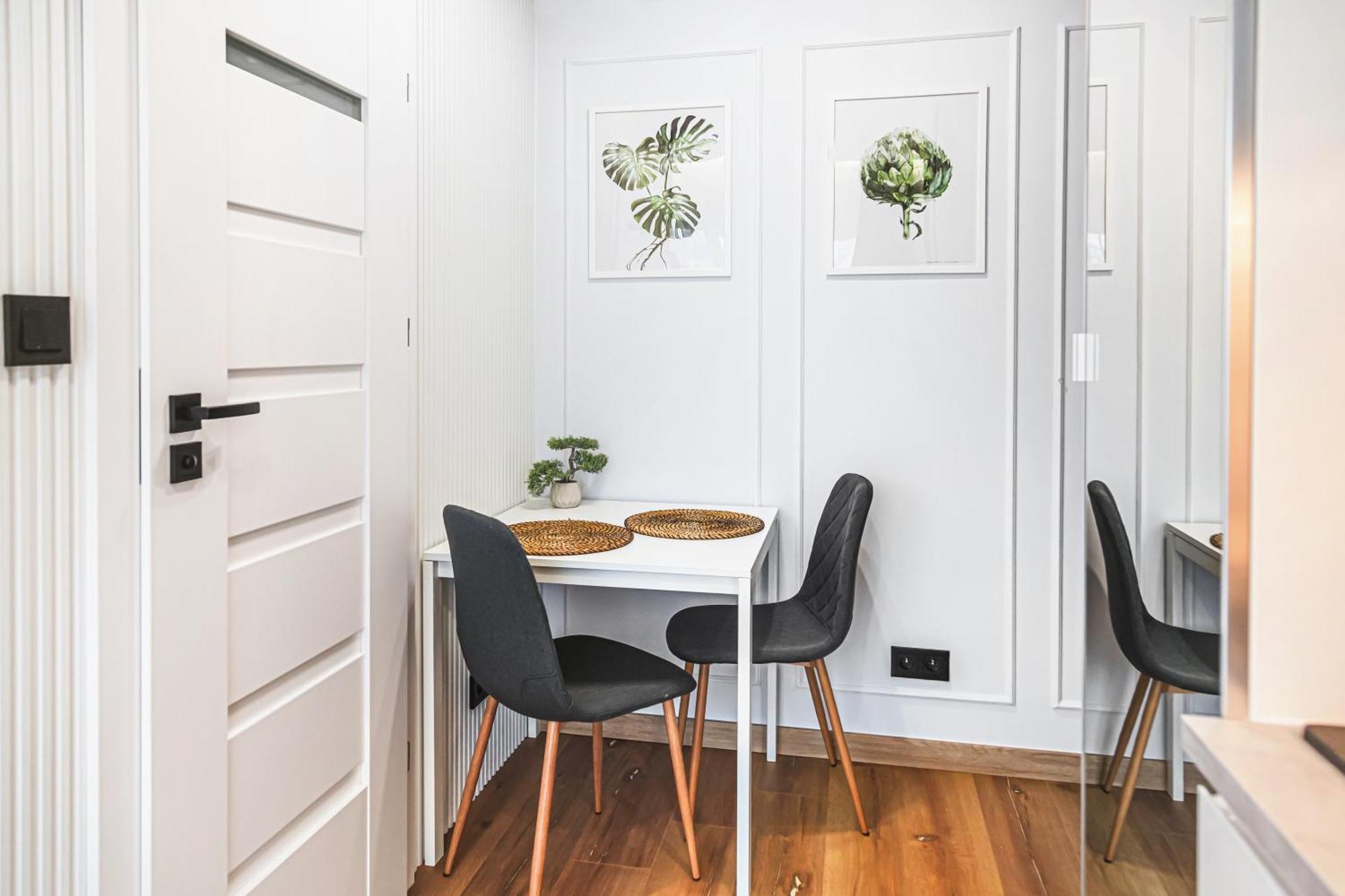 Stylowe Apartamenty W Centrum Breslavia Exterior foto
