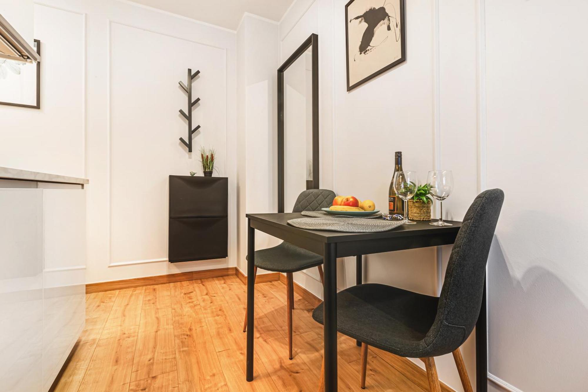 Stylowe Apartamenty W Centrum Breslavia Exterior foto