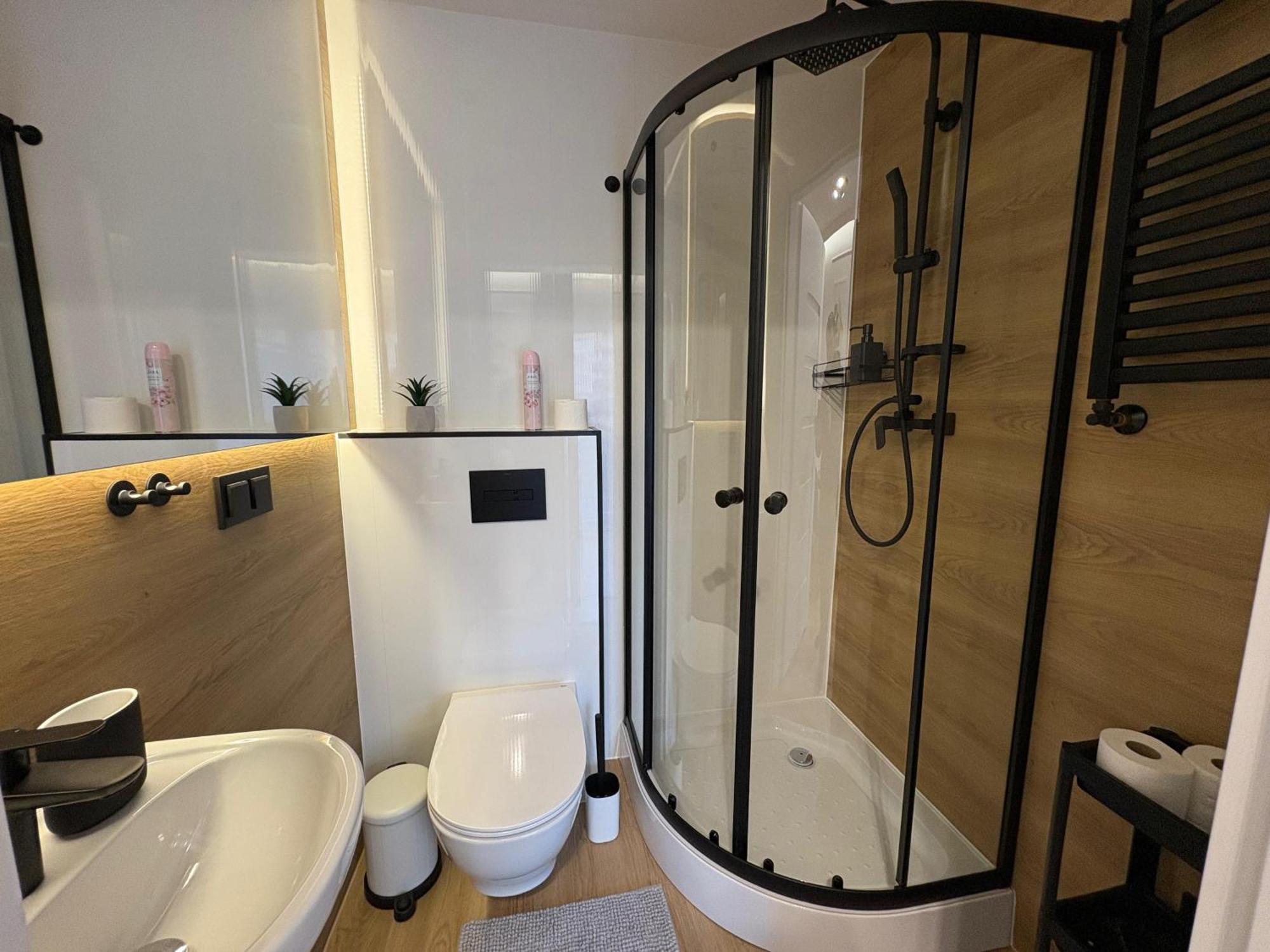 Stylowe Apartamenty W Centrum Breslavia Exterior foto